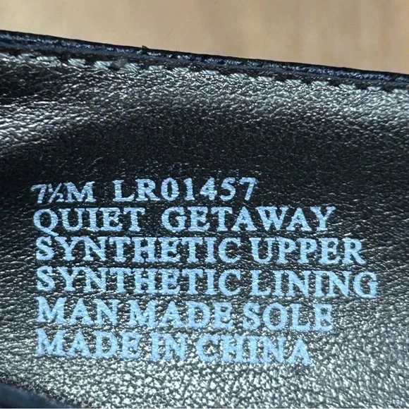 Reaction Kenneth Cole Women’s Elegant Black Loafers Size 7.5M - Picture 7 of 9